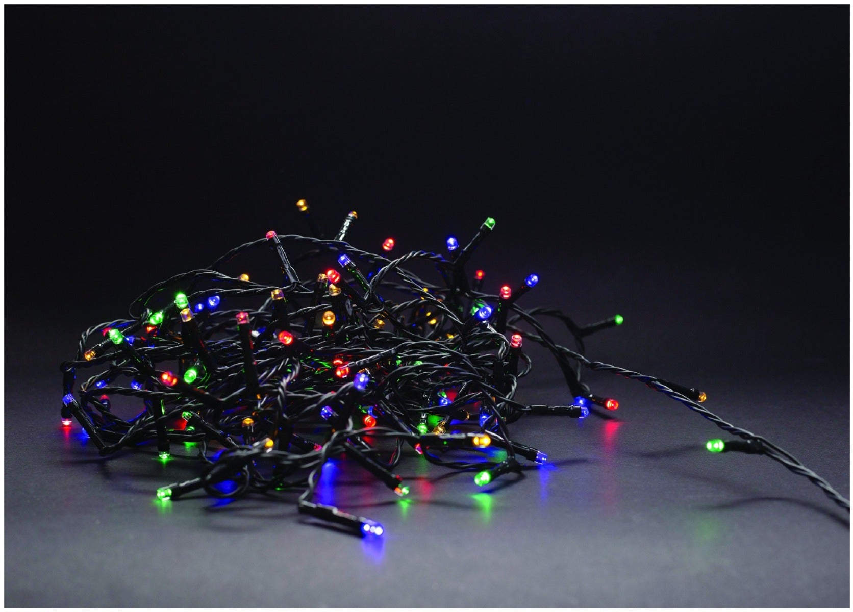 Entac Christmas Lights IP44 120 LED Multicolor 9m Tuya