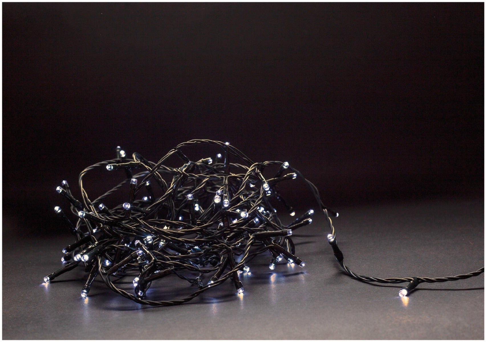 Entac Christmas Lights IP44 120 LED Warm 9m Tuya 