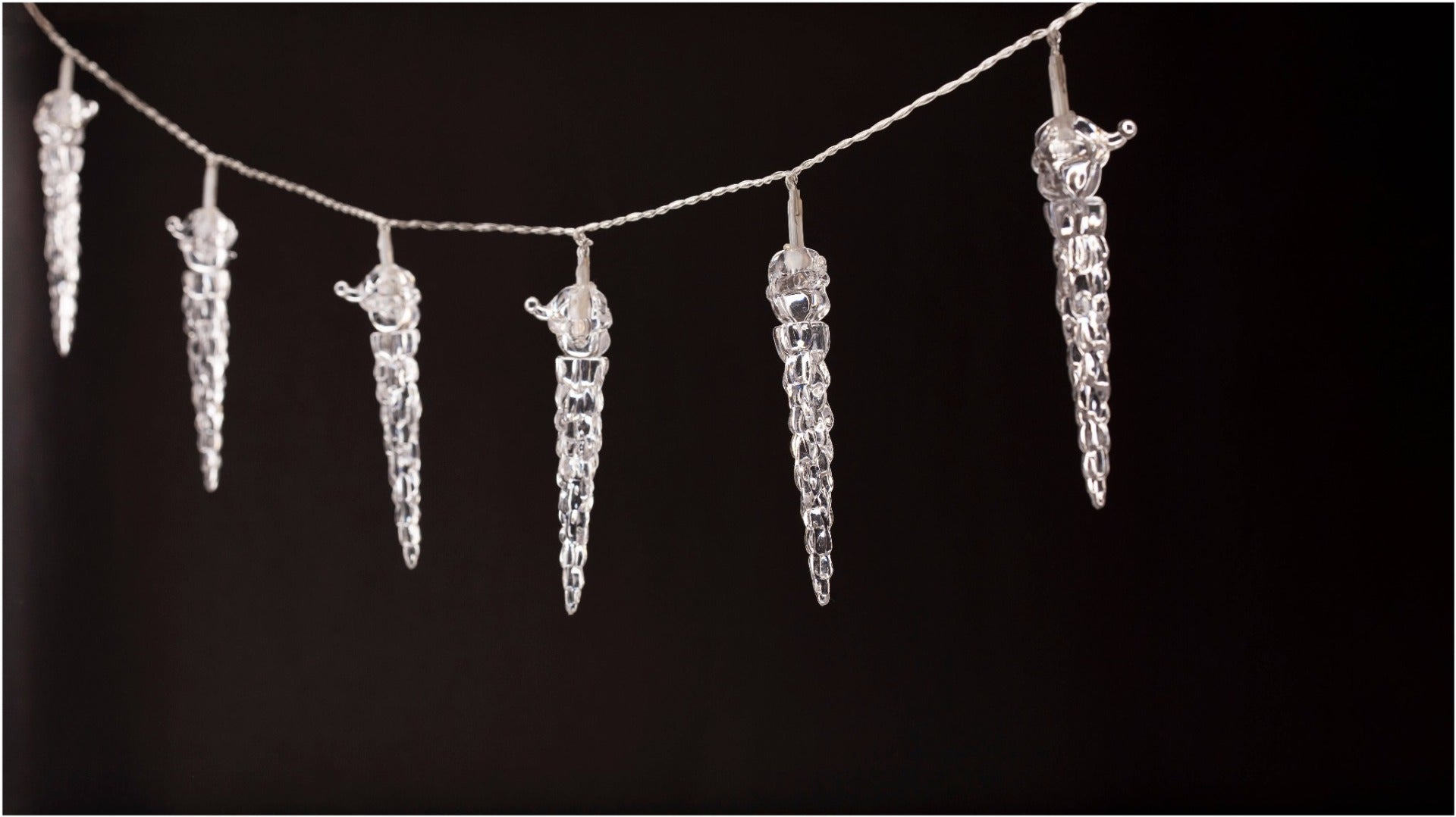 Entac Christmas Lights Indoor Rain 11cm 10 LED 1.65m (2xAA Not included)