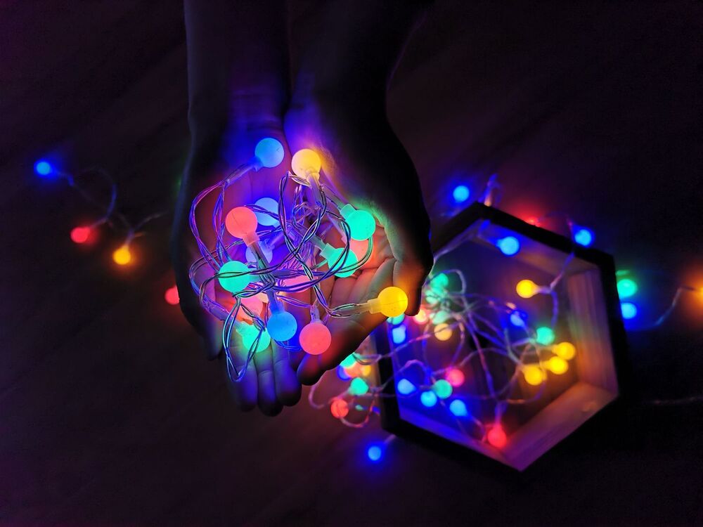 Modee Lighting Χριστουγεννιάτικα Λαμπάκια LED Τύπου Berry με Βύσμα (100LED/10m/10cm) Πολύχρωμα